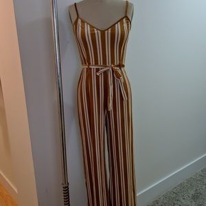 Forever 21 | Velvet jumpsuit